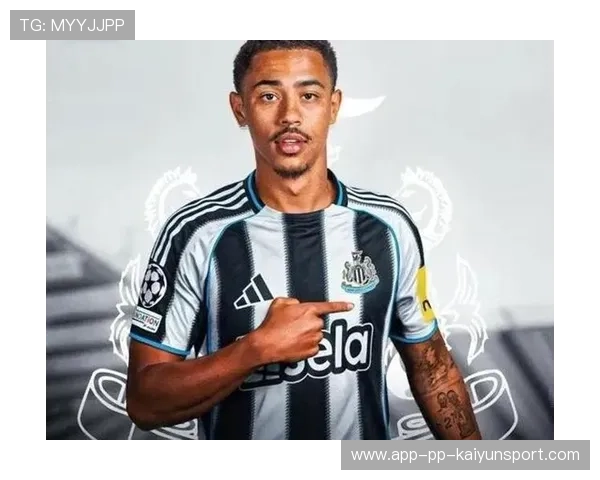 法兰克福边卫布朗的转会风波持续发酵,豪门争夺进入高潮,法兰克福前锋